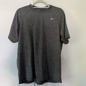 Nike mens size large T-shirt
